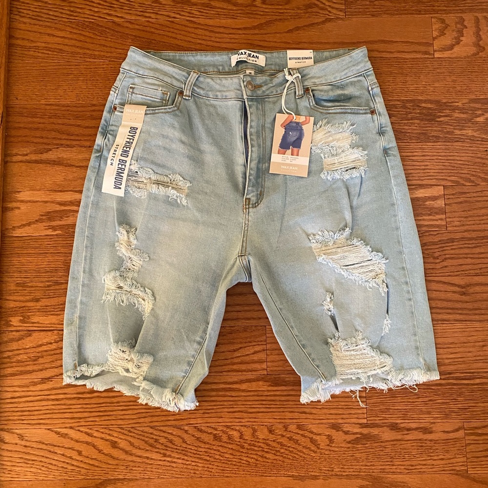 Fashion Nova At A Crossroads Bermuda Shorts- Light Blue Wash | size 3X | - Picture 3 of 5